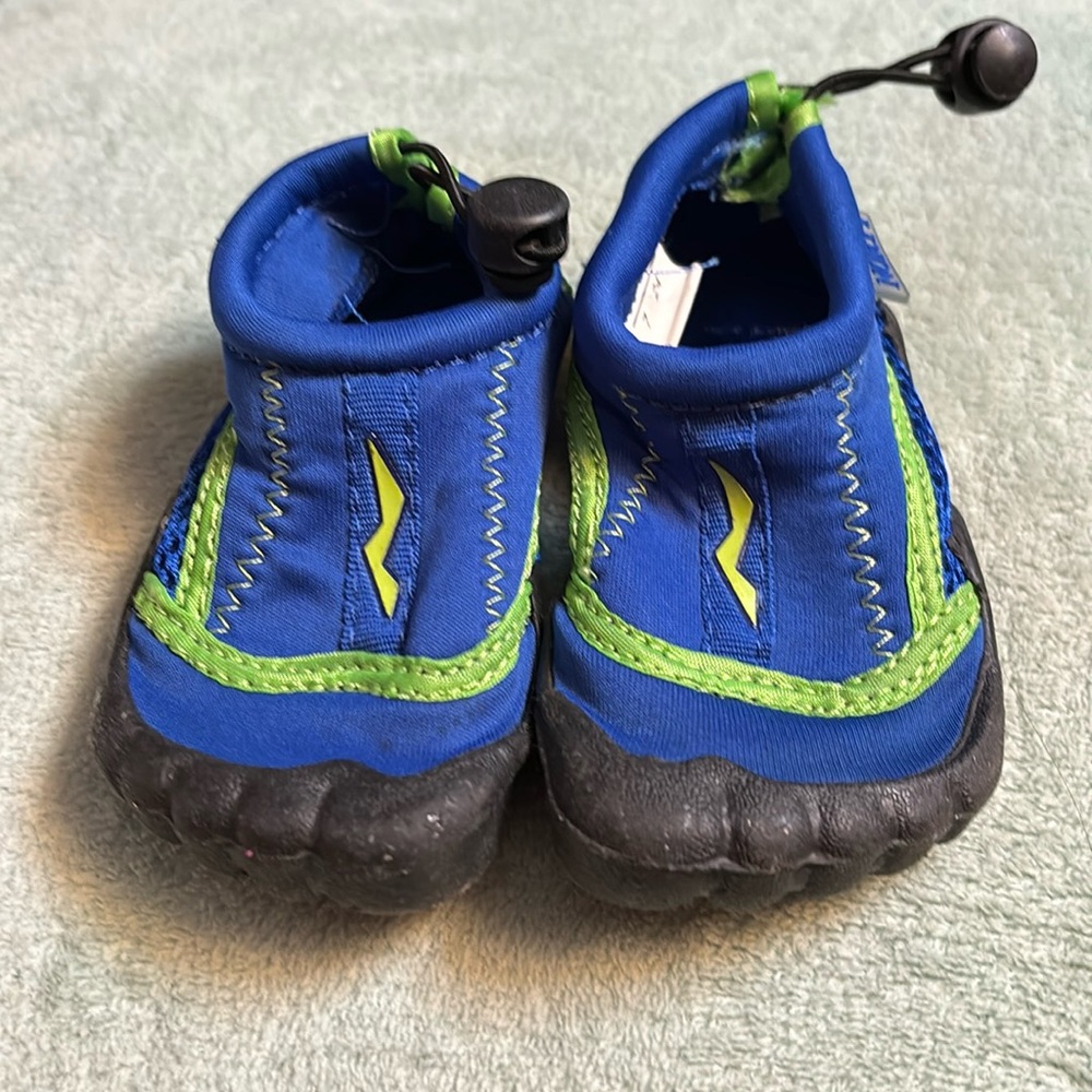 Norty waters shoe size 7
